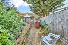 Deptford Crescent, Nottingham