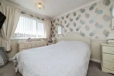 Jendale, Hull