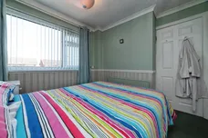Jendale, Hull