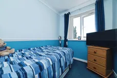 Jendale, Hull