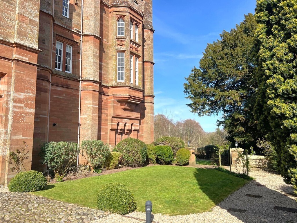 7 Holme Eden Hall, Carlisle Image 2