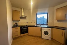 2 Common Road, HUDDERSFIELD