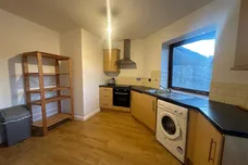 2 Common Road, HUDDERSFIELD