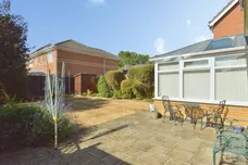 Dickens Drive, Old Stratford, Milton Keynes