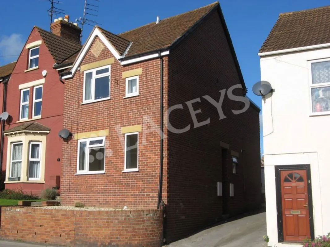 Lyde Road