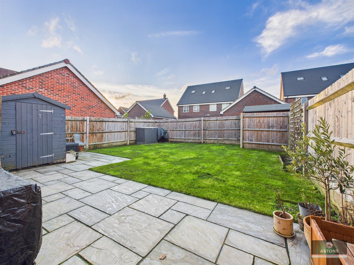 Primula Close, Forgewood Image 4