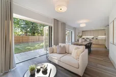 Canada Drive, Headley, Epsom
