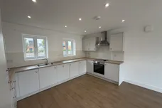 The Avenue, Corby
