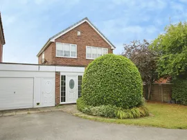 Woodlands Close, East Ardsley, Wakefield photo