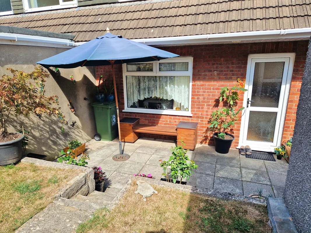 MOUNTAIN VIEW, NORTH CORNELLY, CF33 4EH