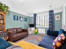 Craigton Drive, Dargavel, Bishopton thumb 2