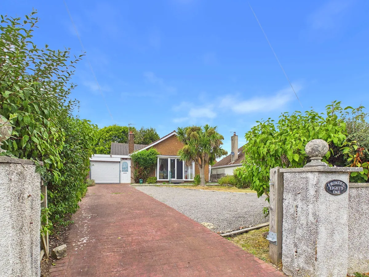 Llanmaes Road, Llantwit Major, CF61