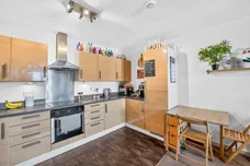 Schoolgate Drive, Morden
