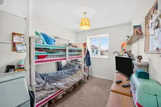 Schoolgate Drive, Morden