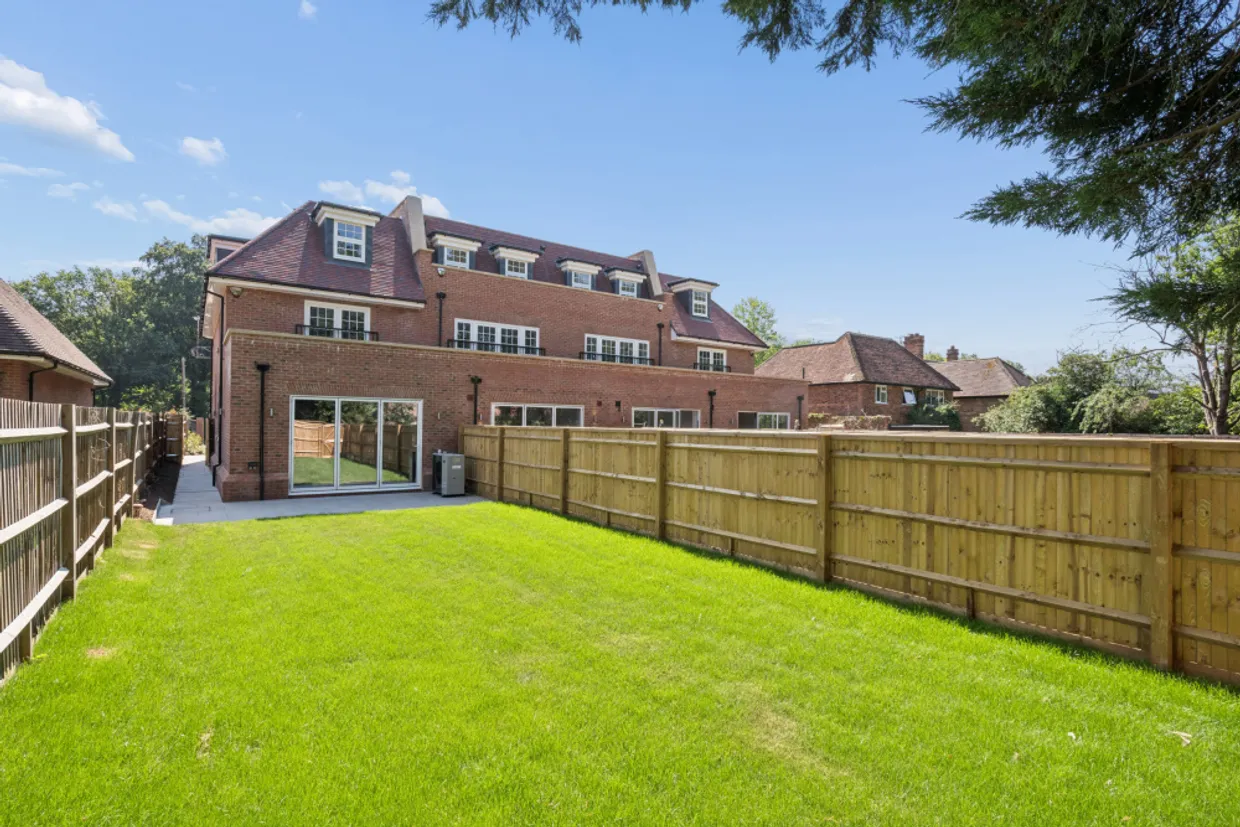 Amersham Road, Beaconsfield, HP9 photo 3