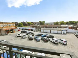 Quay Street, Fareham thumb 3