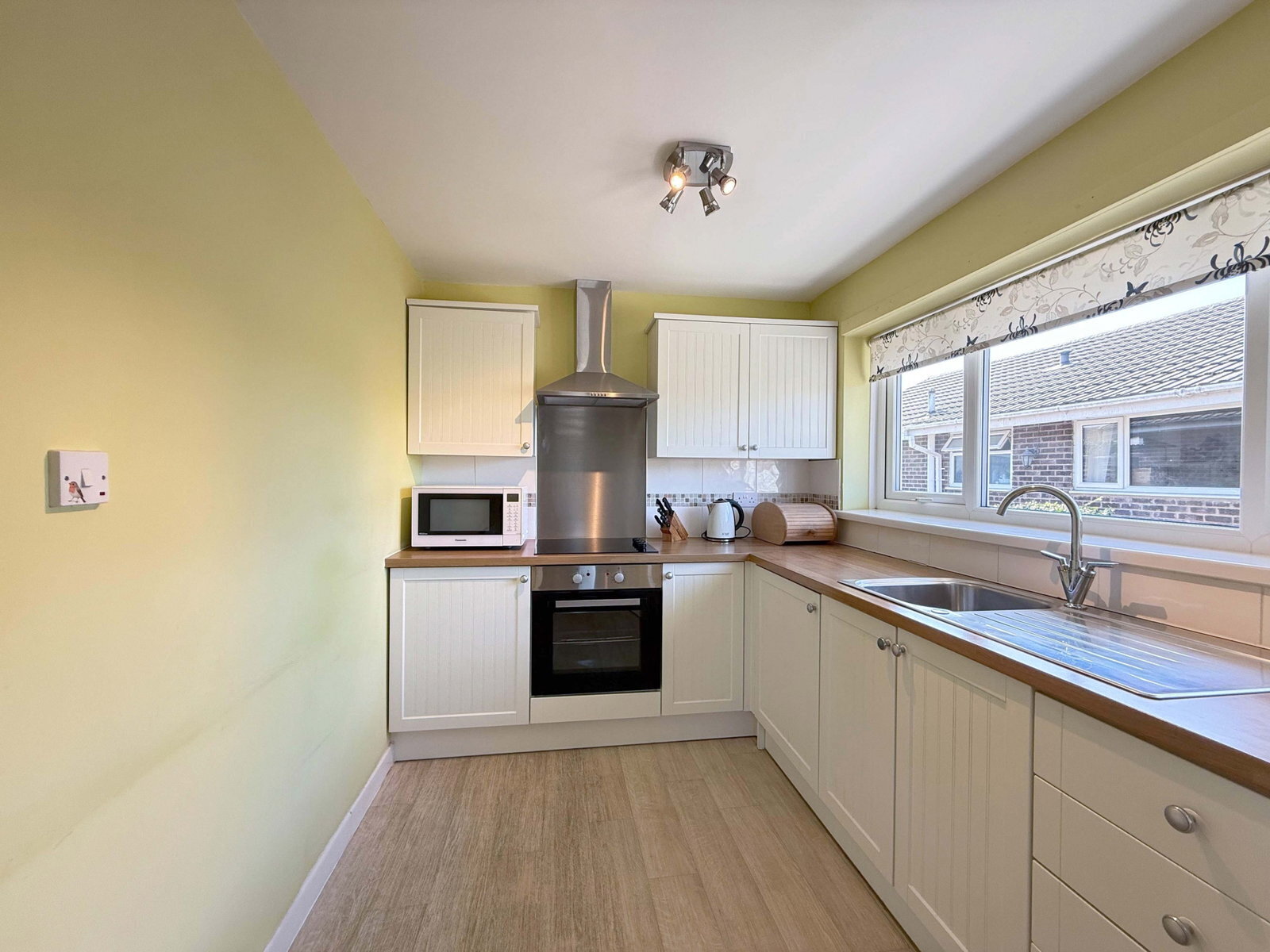 Crockleford Avenue, Kew, Southport, PR8 Image 4