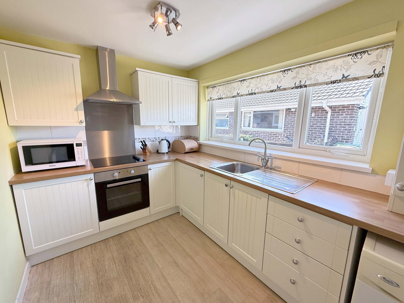 Crockleford Avenue, Kew, Southport, PR8 Image 5