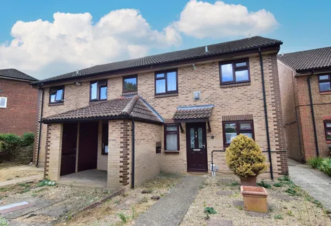 Edward Amey Close, Watford, WD25