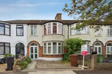 Lyndhurst Gardens, Barking