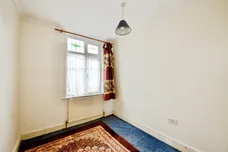 Lyndhurst Gardens, Barking