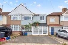 Hanover Avenue, Feltham