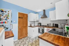 Chester Gardens, Morden