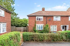 Chester Gardens, Morden