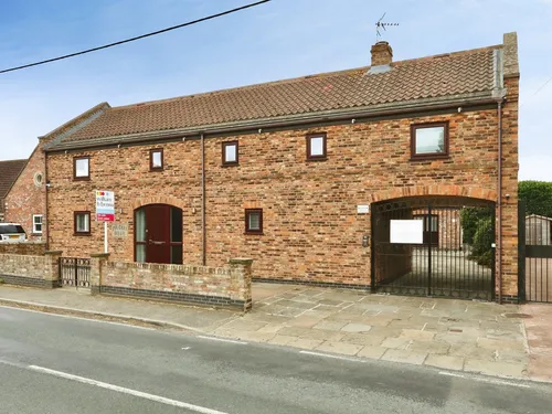 Main Street, Pollington, Goolephoto