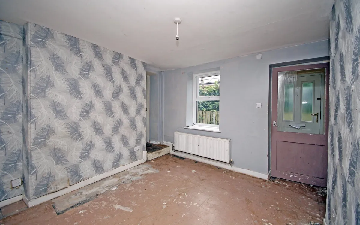 Augusta Place, Y Felinheli, Gwynedd, LL56