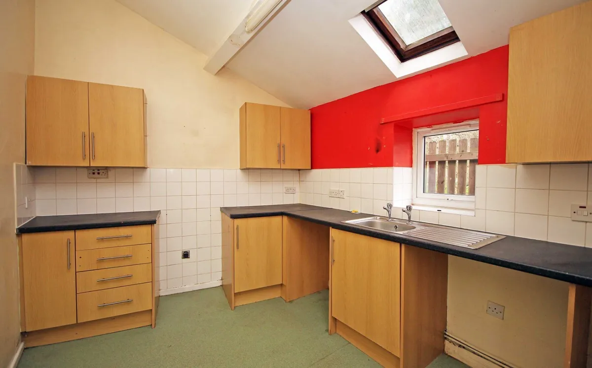 Augusta Place, Y Felinheli, Gwynedd, LL56