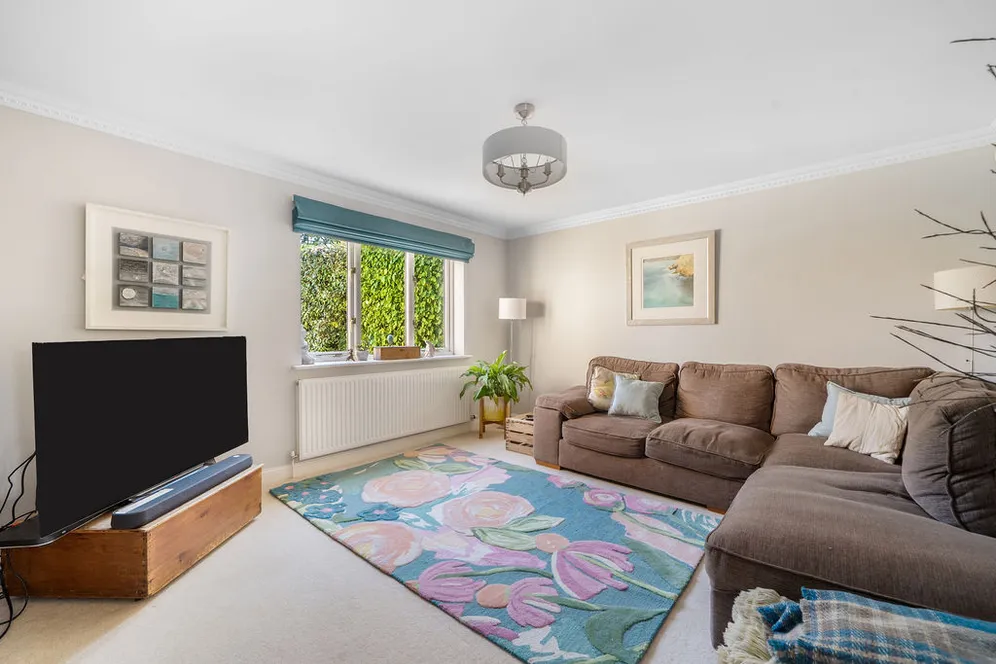 Chedworth, Cheltenham, GL54 photo 8