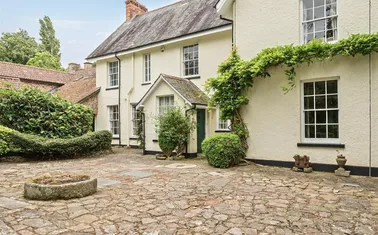 Deymans Hill, Tiverton