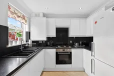 Cromptons Grove, Paisley