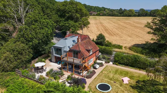 Winter Hill Road, Maidenhead, SL6