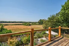 Winter Hill Road, Maidenhead, SL6 photo 2