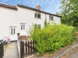 Foxholes Avenue, Hertford photo