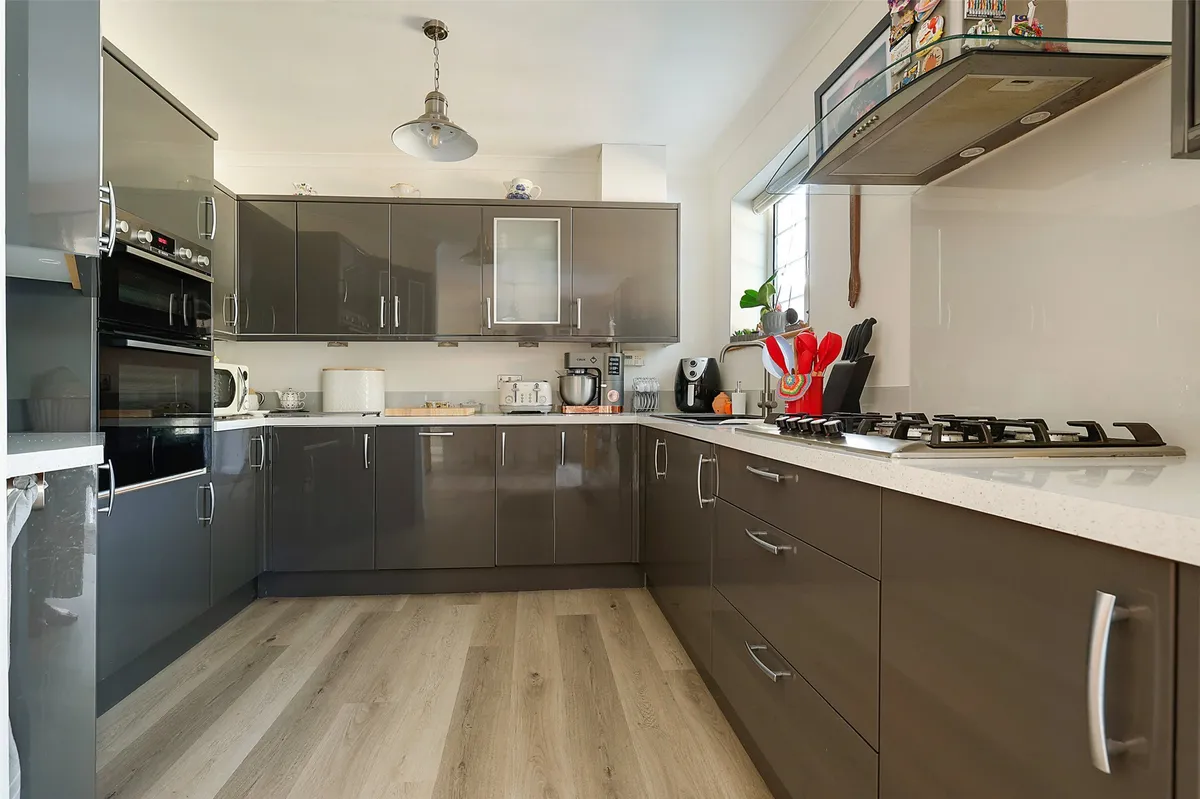 Elmer Cottages, Guildford Road, Fetcham, Leatherhead, KT22
