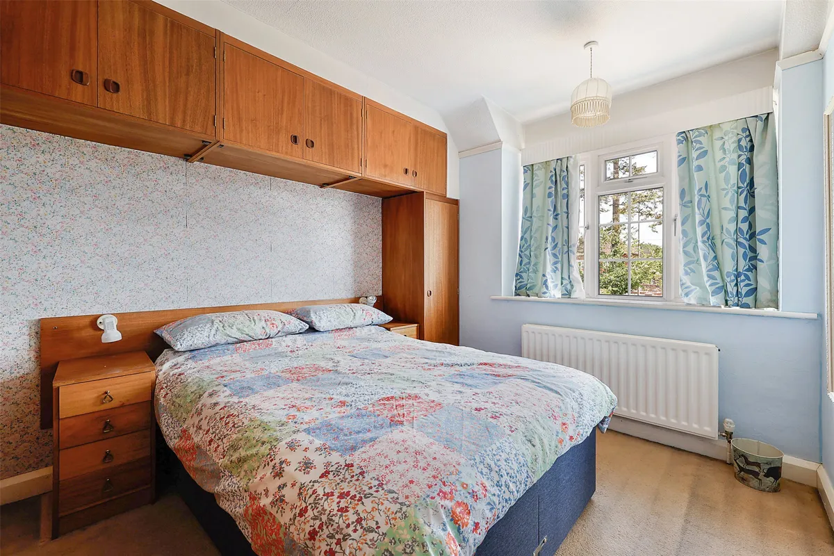 Dovers Green Road, Reigate, Surrey, RH2
