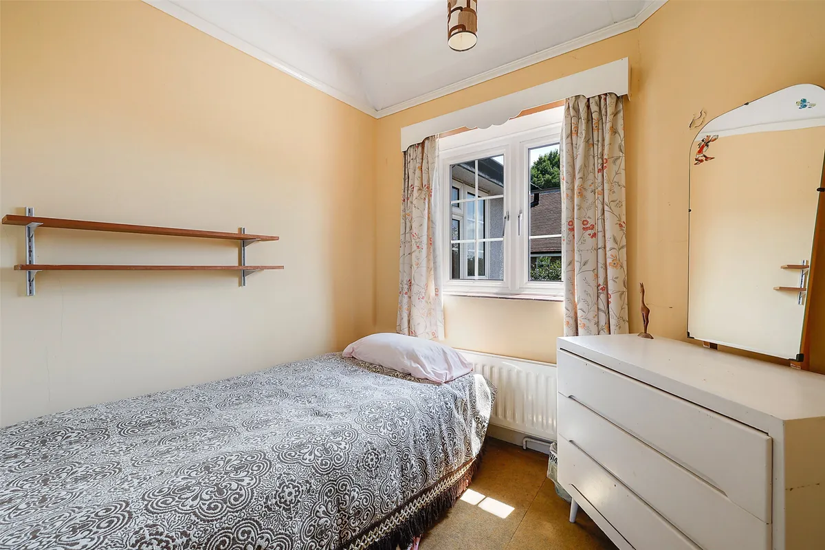 Dovers Green Road, Reigate, Surrey, RH2