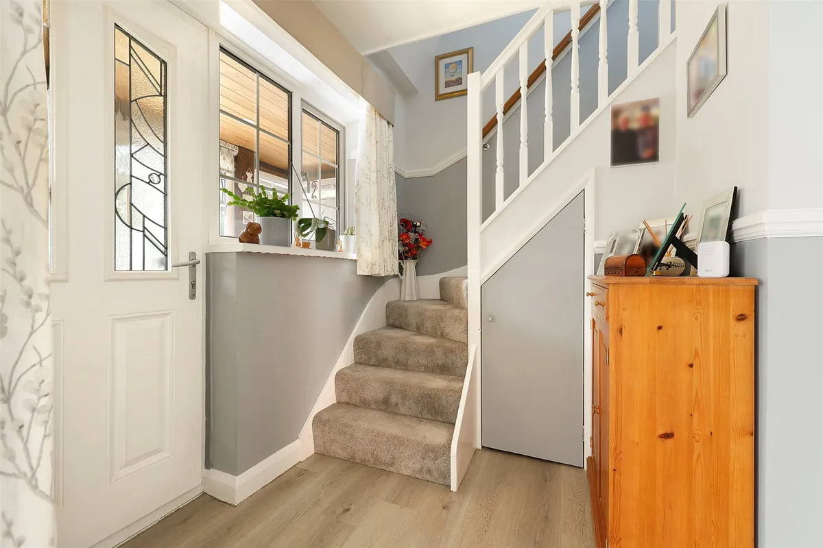 Elmer Cottages, Guildford Road, Fetcham, Leatherhead, KT22