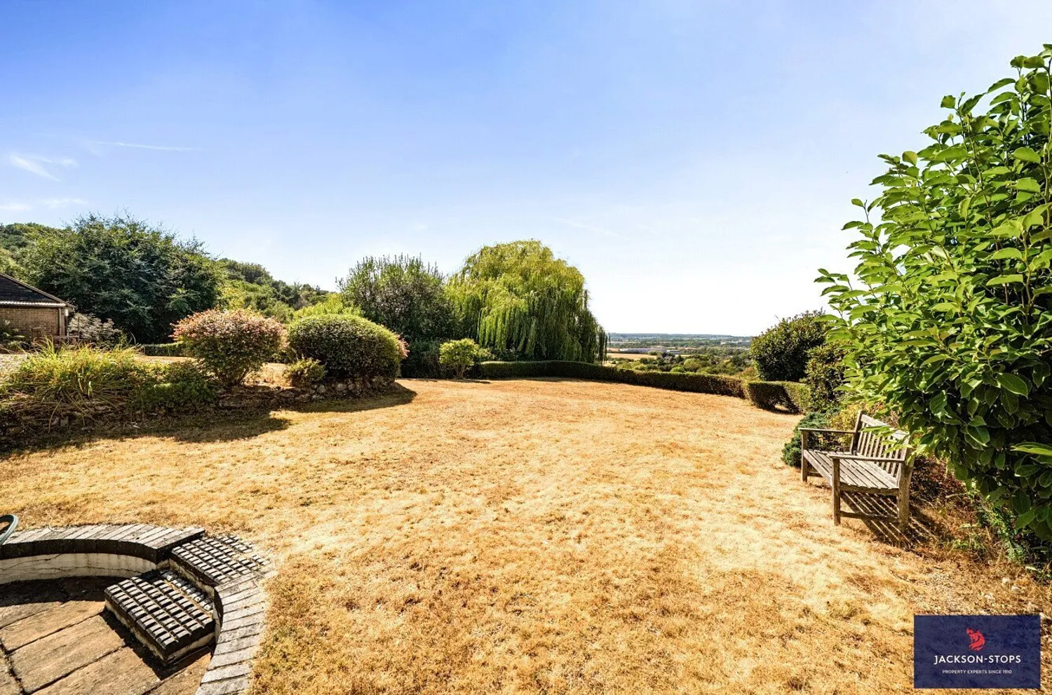 Drakewell Road, Bow Brickhill, MK17 photo 4