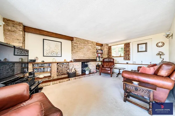 Drakewell Road, Bow Brickhill, MK17 photo 6