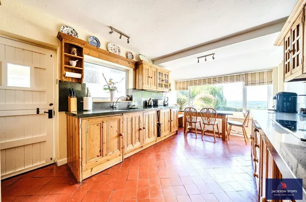 Drakewell Road, Bow Brickhill, MK17 photo 9