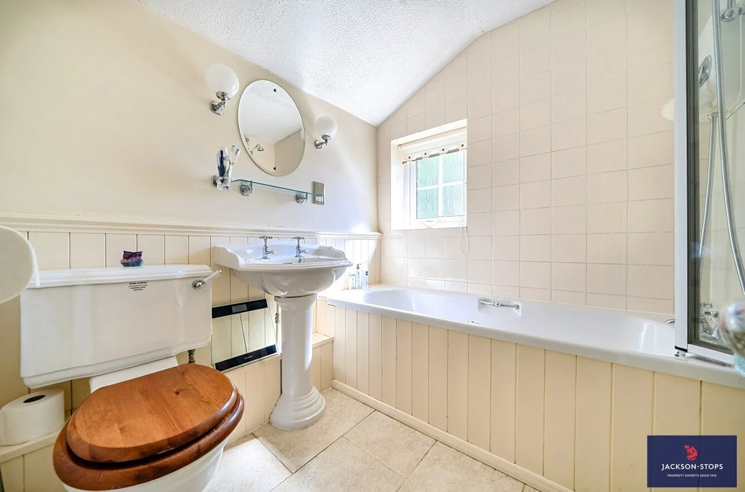 Drakewell Road, Bow Brickhill, MK17 photo 14