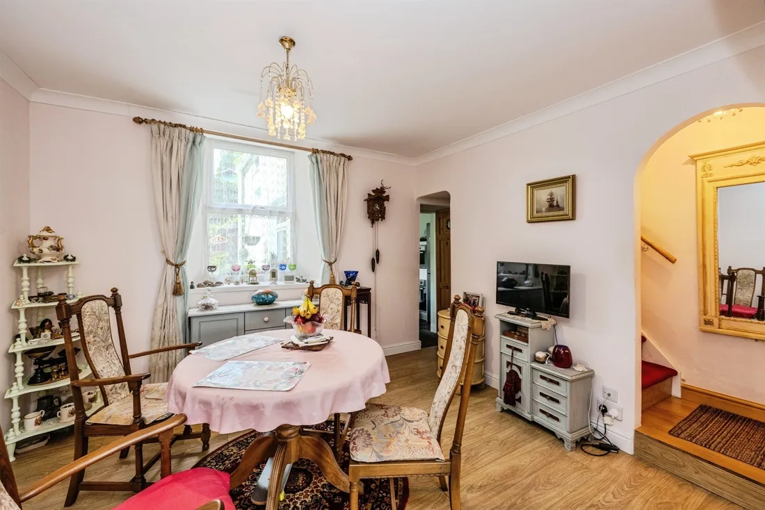 Property photo 11