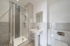 Creative Road Deptford SE8 photo 9