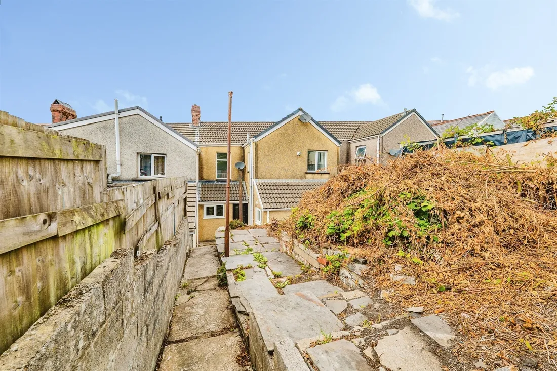 Property photo 31