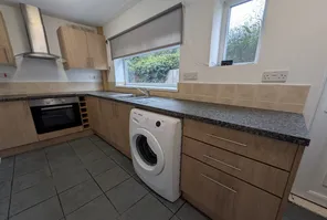 Main property image