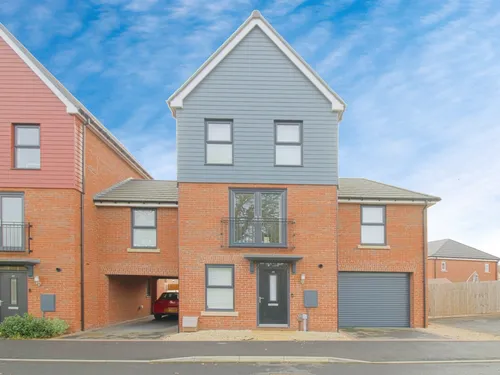 Nairn Way, Lubbesthorpe, Leicesterphoto